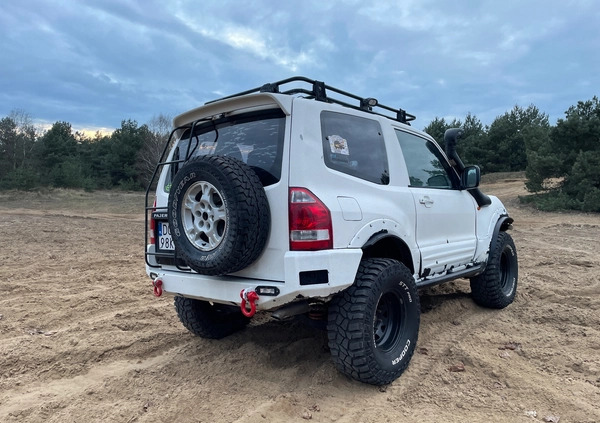 Mitsubishi Pajero cena 36900 przebieg: 216000, rok produkcji 2002 z Gniezno małe 379